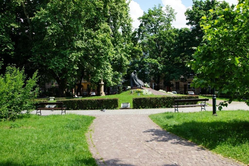Attractive Apartment Oldtown Near Thetrain Station Krakow Dış mekan fotoğraf